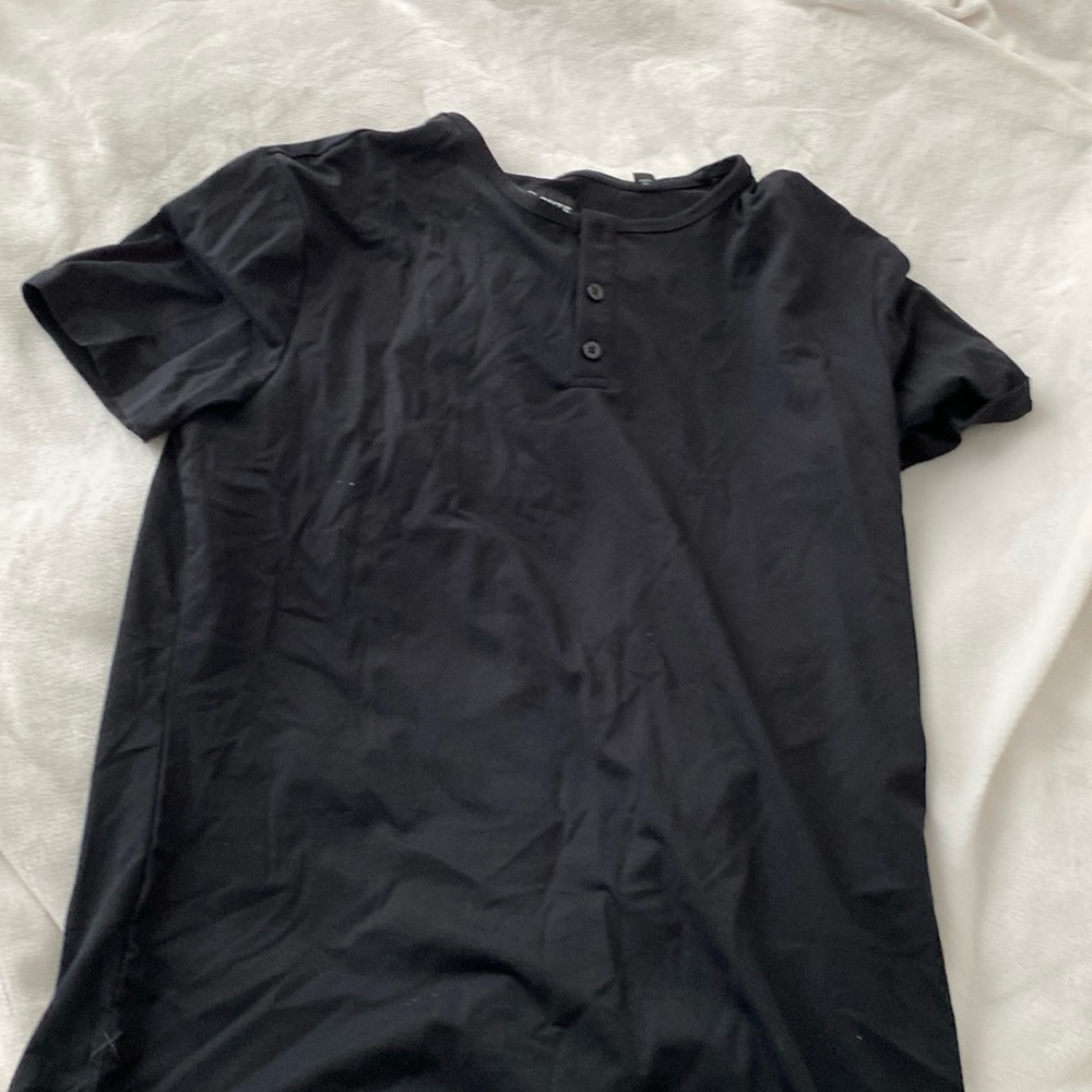 Cuts shirt - men’s large